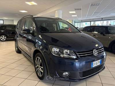 Volkswagen Touran 1.6 TDI DPF DSG Comfortline Blu/Azzurro usata Alba