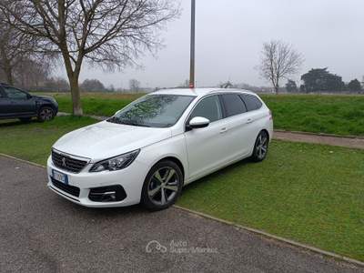 Peugeot 308 Auto in perfette condizioni usata Mogliano Veneto Peugeot 308 Auto in perfette condizioni usata Mogliano Veneto