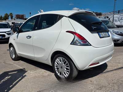 Lancia Ypsilon 5 porte GPL Ecochic Gold usata Pompei