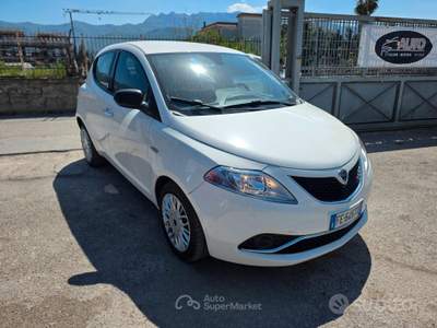 Lancia Ypsilon 5 porte GPL Ecochic Gold usata Pompei