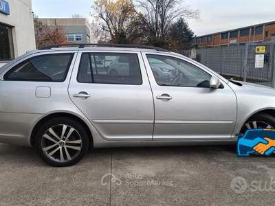 Skoda Octavia Octavia 1.6 tdi cr Active (comfort) usata Asti