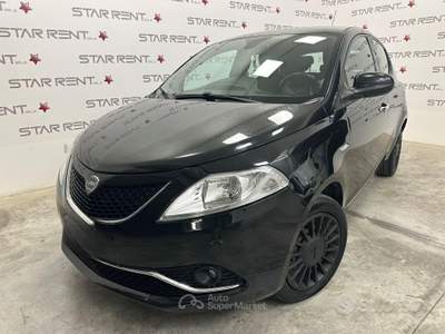 Lancia Ypsilon 16V 95 CV 5 porte S&S Silve usata Roma