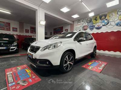 Peugeot 2008 1.6 e-HDi 92cv Urban Cross - 2014 Bianco usata Giugliano in Campania