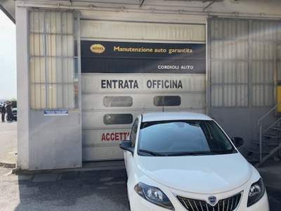 Lancia Ypsilon VETTURA PRATICAMENTE NUOVA Bianco usata Villafranca di Verona
