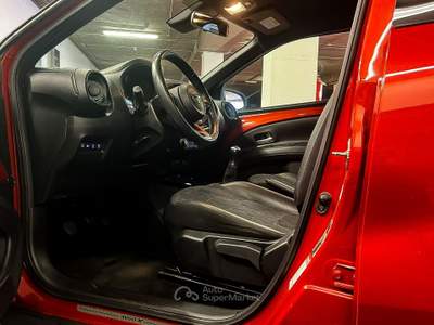 Toyota Aygo 1.0 benzina 72 cv mt Lounge Rosso usata Saint-Christophe