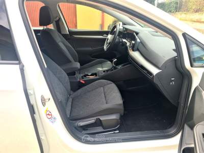 Volkswagen Golf Navi, PDC, CarPlay Bianco usata Cogollo del Cengio