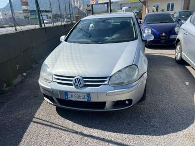 Volkswagen Golf 3532076833 INFO PINO Argento usata Mercogliano