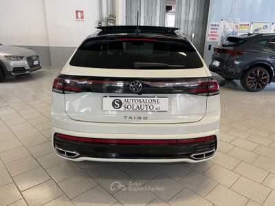 Volkswagen Taigo DSG R-Line Telecamera Keyless Bianco usata Gozzano