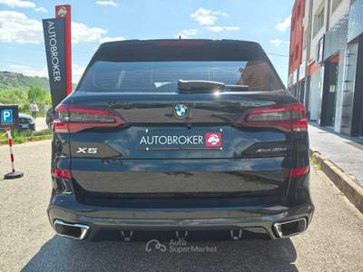 BMW X5 X5 xDrive30d 48V Msport Nero usata RENDE