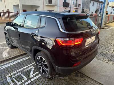 Jeep Compass MHEV 2WD KM 0 Nero usata Dugenta