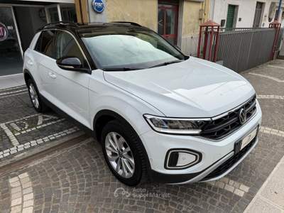 Volkswagen T-Roc 115cv Style 2023 UNICA Bianco usata Dugenta