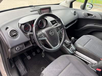Opel Meriva Opel Meriva II 2014 1.4 t Innovation (cosmo) Gpl-tech 120cv Beige usata Campagna