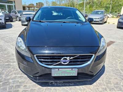 Volvo V40 VEICOLO IN OTTIME CONDIZIONI Nero usata Altamura