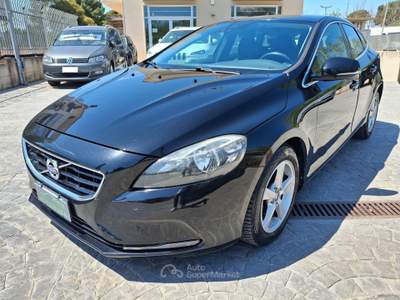 Volvo V40 VEICOLO IN OTTIME CONDIZIONI Nero usata Altamura