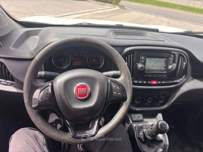 Fiat Doblò 3 POSTI ANTERIORE Bianco usata Santa Maria la Carità