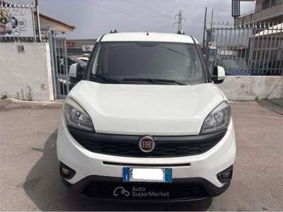 Fiat Doblò 3 POSTI ANTERIORE Bianco usata Santa Maria la Carità