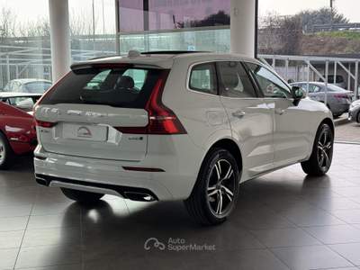 Volvo XC60 2.0 d4 190cv R-design awd Aut. Tetto Apribile Bianco usata Cesano Maderno