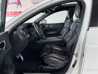 Volvo XC60 2.0 d4 190cv R-design awd Aut. Tetto Apribile Bianco usata Cesano Maderno