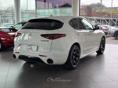 Alfa Romeo Stelvio 2.2 t Veloce Q4 210cv auto Bianco usata Cesano Maderno