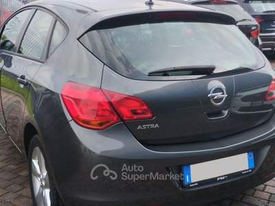 Opel Astra 1.6 115CV 5 porte Cosmo Grigio usata Eraclea