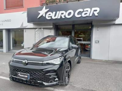 Volkswagen Tiguan 2.0 tdi R-Line Plus 150cv dsg Nero usata Piancogno