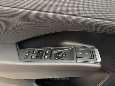 Volkswagen T-Roc 1.5 etsi Life 115cv dsg Rosso usata Piancogno