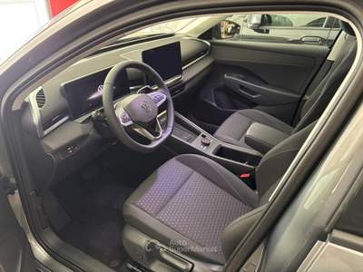 Volkswagen T-Roc 1.5 etsi Life 115cv dsg Rosso usata Piancogno