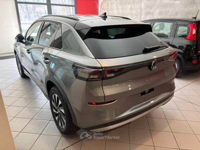 Volkswagen T-Roc 1.5 etsi Life 115cv dsg Rosso usata Piancogno