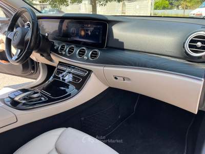 Mercedes-Benz Classe E 19900 usata Due Carrare