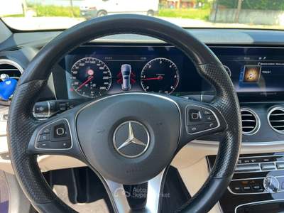 Mercedes-Benz Classe E 19900 usata Due Carrare