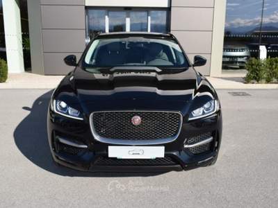 Jaguar F-Pace 3.0 D V6 300 CV AWD aut. R-Sport Nero usata Cuneo