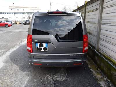 Land Rover Discovery Discovery 3 2.7 TDV6 HSE Grigio usata Cuneo