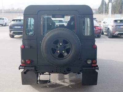 Land Rover Defender 110 2.4 TD4 Station Wagon SE NERO OPACO Nero usata Cuneo