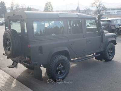 Land Rover Defender 110 2.4 TD4 Station Wagon SE NERO OPACO Nero usata Cuneo