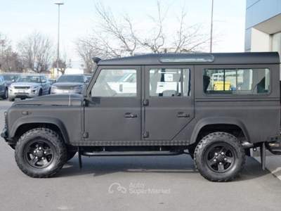 Land Rover Defender 110 2.4 TD4 Station Wagon SE NERO OPACO Nero usata Cuneo
