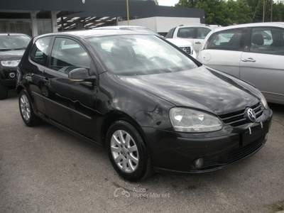 Volkswagen Golf 3p Nero usata Frosinone