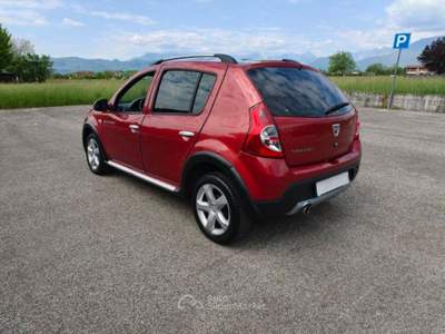 Dacia Sandero Stepway ( DISTRIBUZIONE FATTA  ) Rosso usata Vicenza