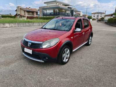 Dacia Sandero Stepway ( DISTRIBUZIONE FATTA  ) Rosso usata Vicenza