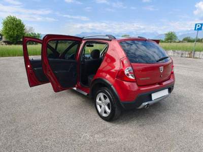 Dacia Sandero Stepway ( DISTRIBUZIONE FATTA  ) Rosso usata Vicenza