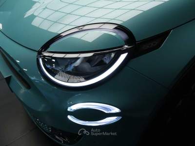 Fiat 600 Fiat 600 1.2 136CV(145CV) Hybrid MHEV DCT La Prima II #10526 Blu/Azzurro usata Moncalieri