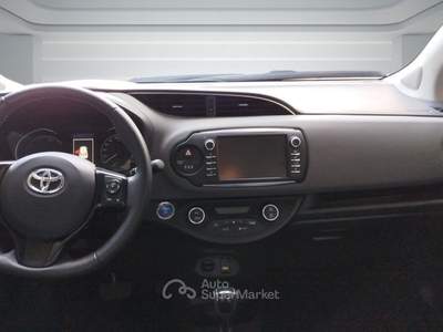 Toyota Yaris 1.5 Hybrid 5 porte Active Blu/Azzurro usata BOLOGNA