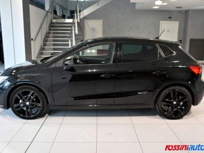 Seat Ibiza 1.0 ECOTSI 95 CV FR + R18 BLACK + FR DESIGN PACK + Nero usata Quinzano D'oglio