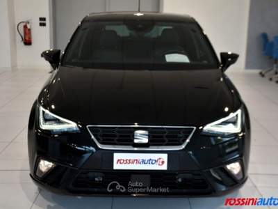 Seat Ibiza 1.0 ECOTSI 95 CV FR + R18 BLACK + FR DESIGN PACK + Nero usata Quinzano D'oglio