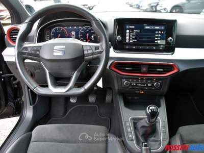 Seat Ibiza 1.0 ECOTSI 95 CV FR + R18 BLACK + FR DESIGN PACK + Nero usata Quinzano D'oglio