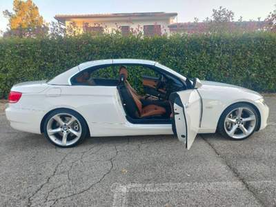 BMW Serie 3 335i Cabrio Manuale ( TAGLIANDI BMW ) Bianco usata Vicenza