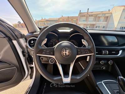 Alfa Romeo Stelvio Alfa Romeo Stelvio 2.2 Executive #10521 Bianco usata Cagliari