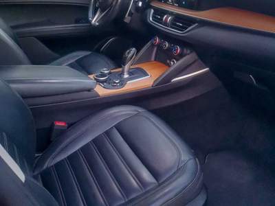 Alfa Romeo Stelvio First Edition Rosso usata Notaresco