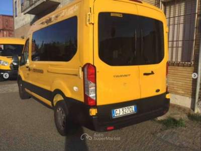Ford Transit 330 L2H2 Trend 2.0 Eco 130 Cv - 9 posti - GJ327CL Giallo usata Basiliano