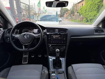 Volkswagen Golf Metano 5p. R-Line - Superprezzo - tutto incluso Grigio usata Guidonia Montecelio