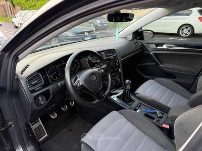 Volkswagen Golf Metano 5p. R-Line - Superprezzo - tutto incluso Grigio usata Guidonia Montecelio